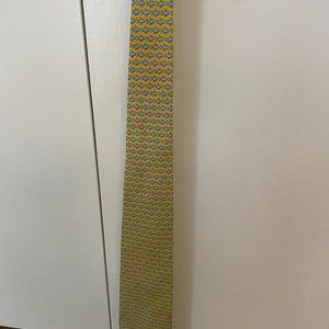 Vineyard Vines fish tie